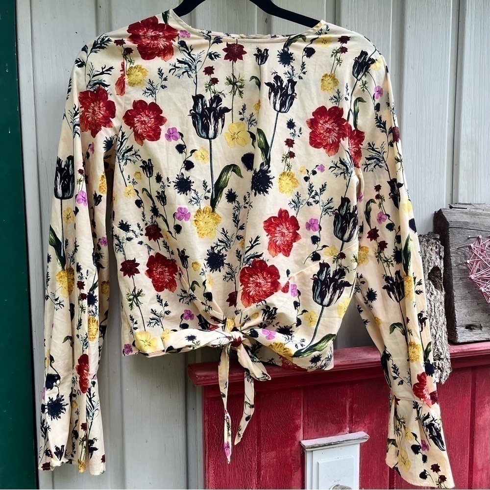 H&M Cream Floral Button-Down Tie-Front Top with Red & Yellow Flowers